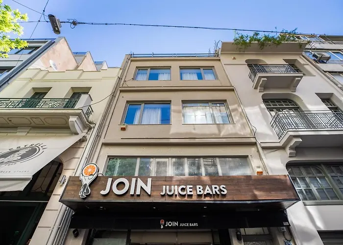 Supreme C2 Apartment in Syntagma