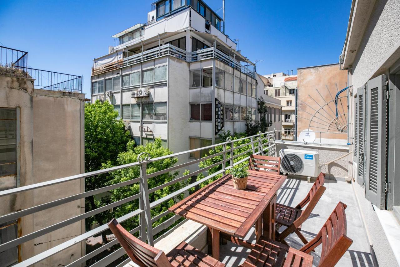 Supreme C2 In Syntagma Apartment
